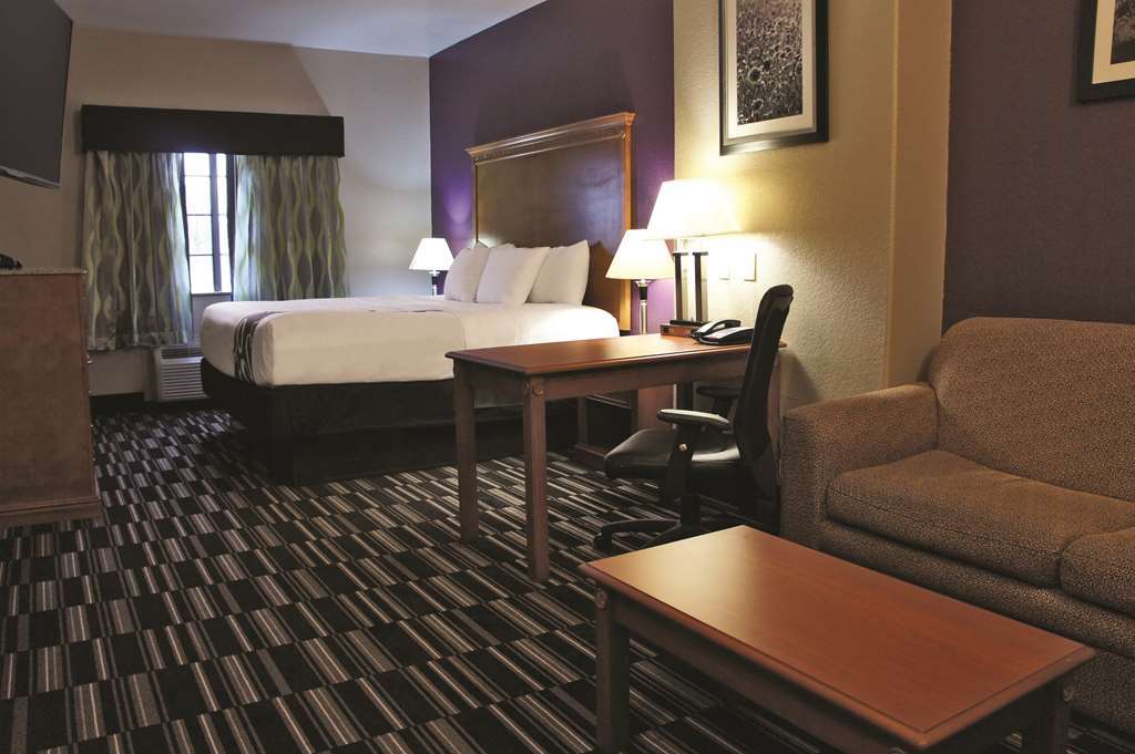 La Quinta By Wyndham Ada Otel Oda fotoğraf